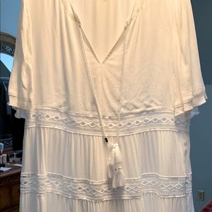 White dress short sleeves